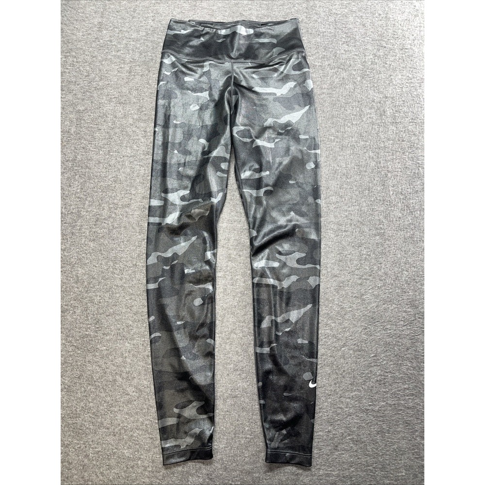 Nike women's size small‎ leggings camo exercise training gym Dri-fit